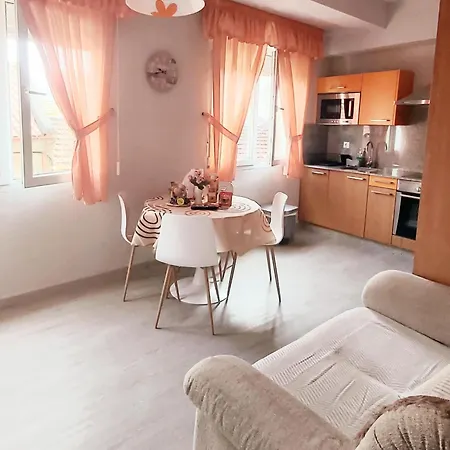 Apartment Novama O Grove